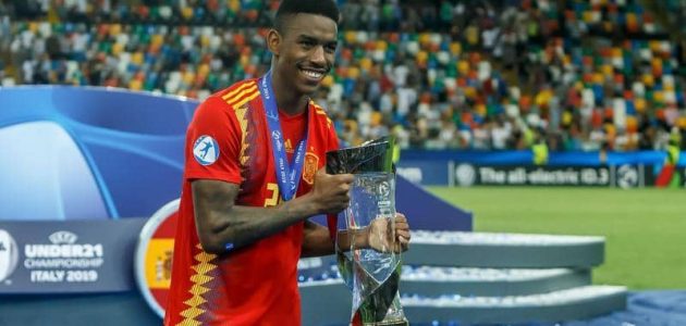 جينيور فيربو يتعاقد مع برشلونه لمدة 5 سنوات - كورة لايف تيفي | koora live Tv | مباريات اليوم بث مباشر جوال kooralive