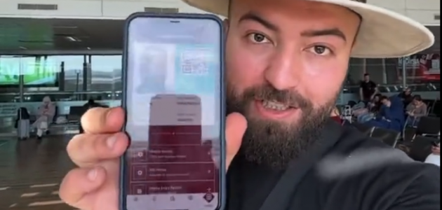 فيديو.. مطار ميونيخ يمنع مشجعا يحمل جنسية أوروبية من السفر إلى الدوحة لحضور كأس العالم | كورة لايف تيفي | koora live Tv | مباريات اليوم بث مباشر جوال kooralive