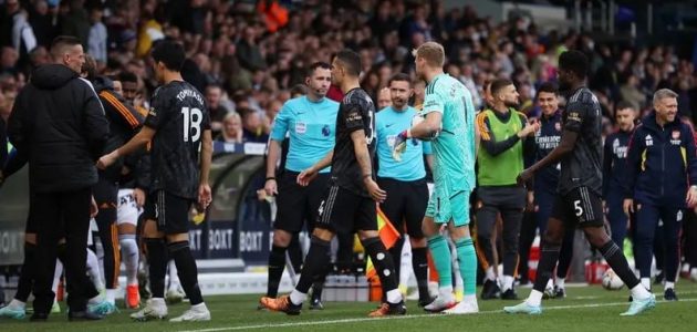 توقف مباراة ليدز وأرسنال في الدوري الإنجليزي بسبب انقطاع الكهرباء | كورة لايف تيفي | koora live Tv | مباريات اليوم بث مباشر جوال kooralive