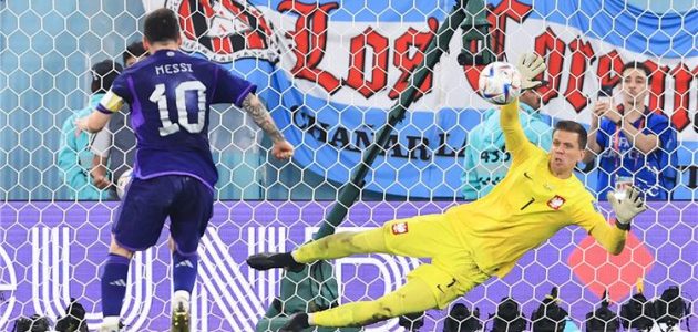 تشيزني: راهنت ميسي على 100 يورو قبل ركلة الجزاء.. ولا أخشى الإيقاف من فيفا | كورة لايف تيفي | koora live Tv | مباريات اليوم بث مباشر جوال kooralive