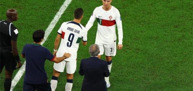 سانتوس يفسر كلمات رونالدو وغضبه بعد استبداله في مباراة البرتغال وكوريا الجنوبية | كورة لايف تيفي | koora live Tv | مباريات اليوم بث مباشر جوال kooralive