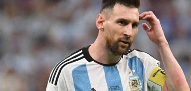 فيديو | ميسي يُهين لاعب هولندا بعد تأهل الأرجنتين إلى نصف نهائي كأس العالم | كورة لايف تيفي | koora live Tv | مباريات اليوم بث مباشر جوال kooralive