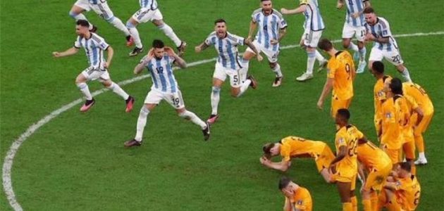 أوتامندي يوضح سبب احتفاله الاستفزازي ضد لاعبي هولندا بعد فوز الأرجنتين | كورة لايف تيفي | koora live Tv | مباريات اليوم بث مباشر جوال kooralive