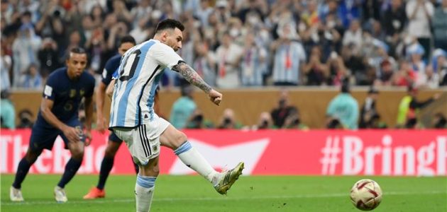 سمير كمونة: لا أحب ميسي.. وكريستيانو رونالدو هو رقم واحد | كورة لايف تيفي | koora live Tv | مباريات اليوم بث مباشر جوال kooralive