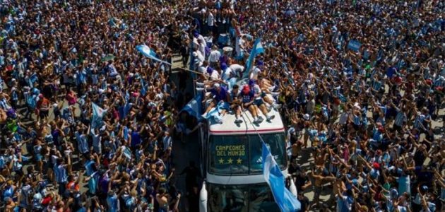 حالات وفاة وإصابات بين مشجعي الأرجنتين أثناء الاحتفال بكأس العالم | كورة لايف تيفي | koora live Tv | مباريات اليوم بث مباشر جوال kooralive