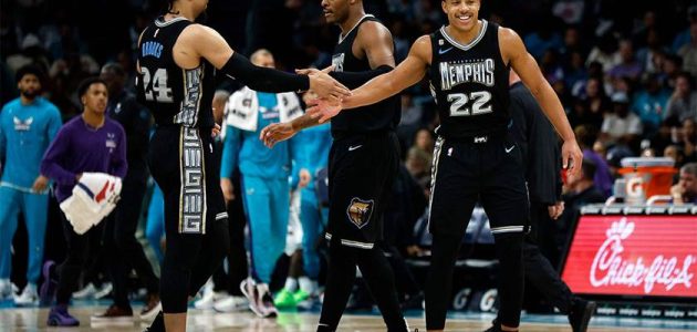 ممفيس غريزليس يعزز موقعه في الصدارة بفوزه على سان أنطونيو سبيرز في دوري كرة السلة الأمريكي | كورة لايف تيفي | koora live Tv | مباريات اليوم بث مباشر جوال kooralive