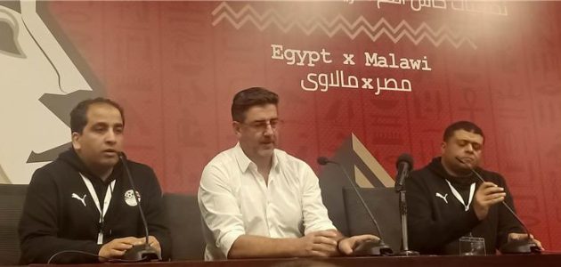 فيتوريا يشيد بلاعب منتخب مصر: قدم مباراة رائعة أمام غينيا.. وأتلقى عروضًا كثيرة للرحيل | كورة لايف تيفي | koora live Tv | مباريات اليوم بث مباشر جوال kooralive